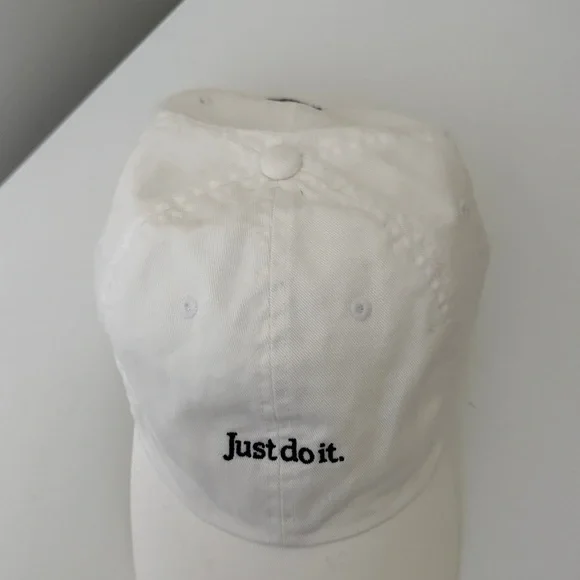 Nike unisex White Cap with Black Just Do It Embroidery OS - Picture 3 of 5